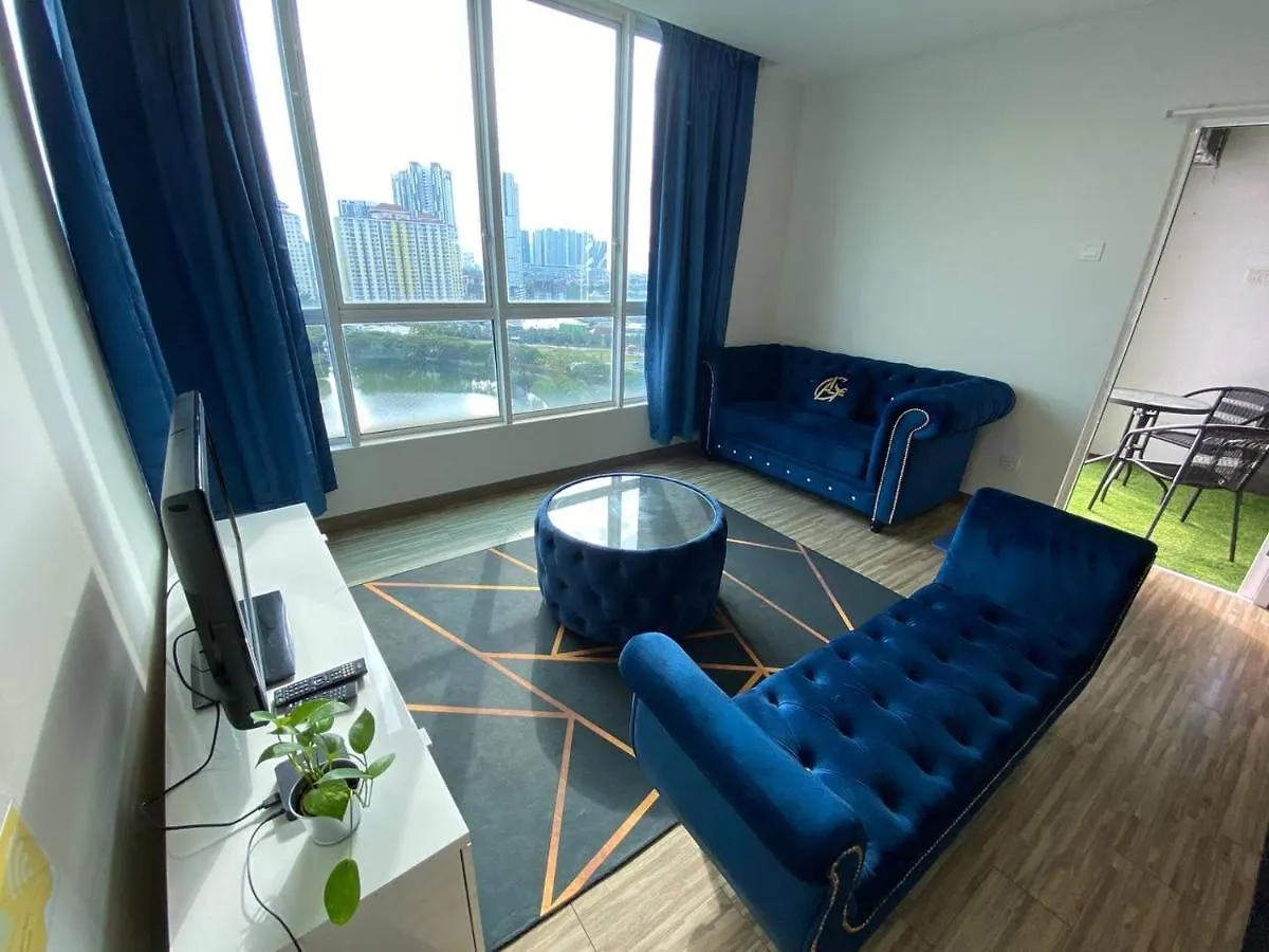 Honeymoon Suite By A Legacy Group Hotel - Klcc Lake View Kuala Lumpur Malaysia