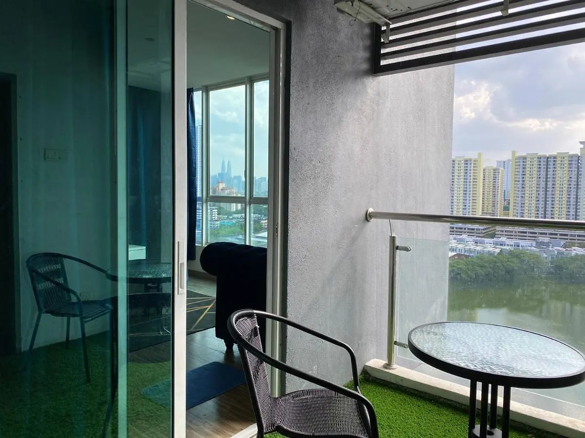 Aparthotel Honeymoon Suite By A Legacy Group Hotel - Klcc Lake View Kuala Lumpur Malaysia
