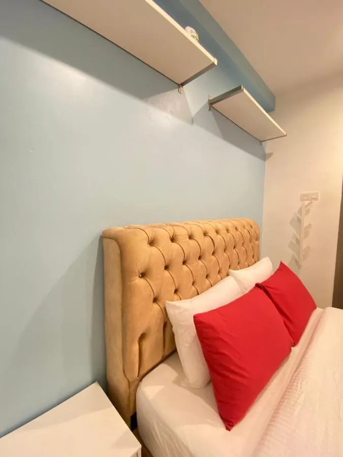 Lägenhetshotell Honeymoon Suite By A Legacy Group Hotel - Klcc Lake View Kuala Lumpur