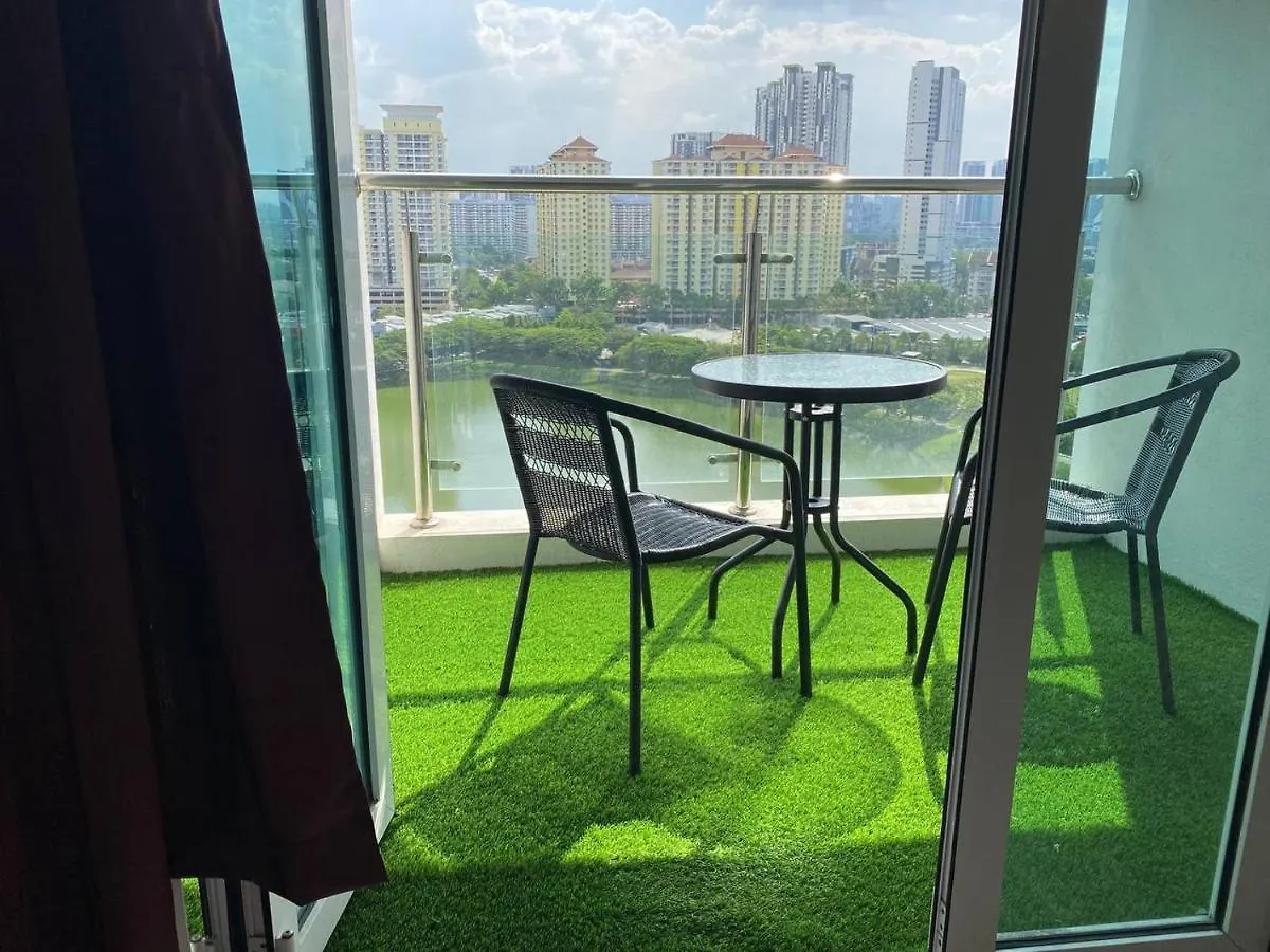 Honeymoon Suite By A Legacy Group Hotel - Klcc Lake View Kuala Lumpur 0*,